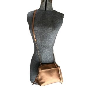 Elegant Gold Metallic Crossbody Bag